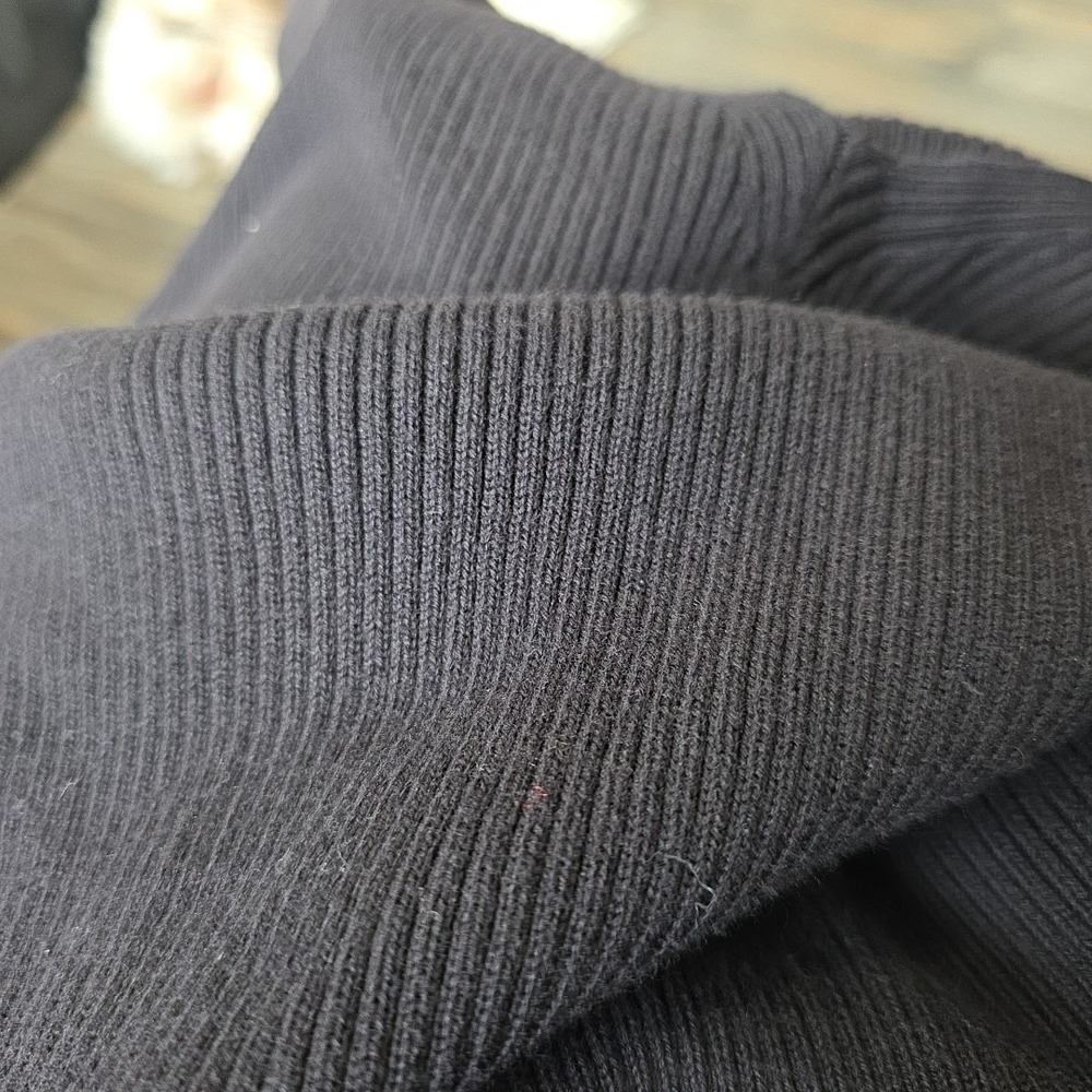 Eddie Bauer Women's V-neck Sweater Size 2XL Black - Picture 7 of 7